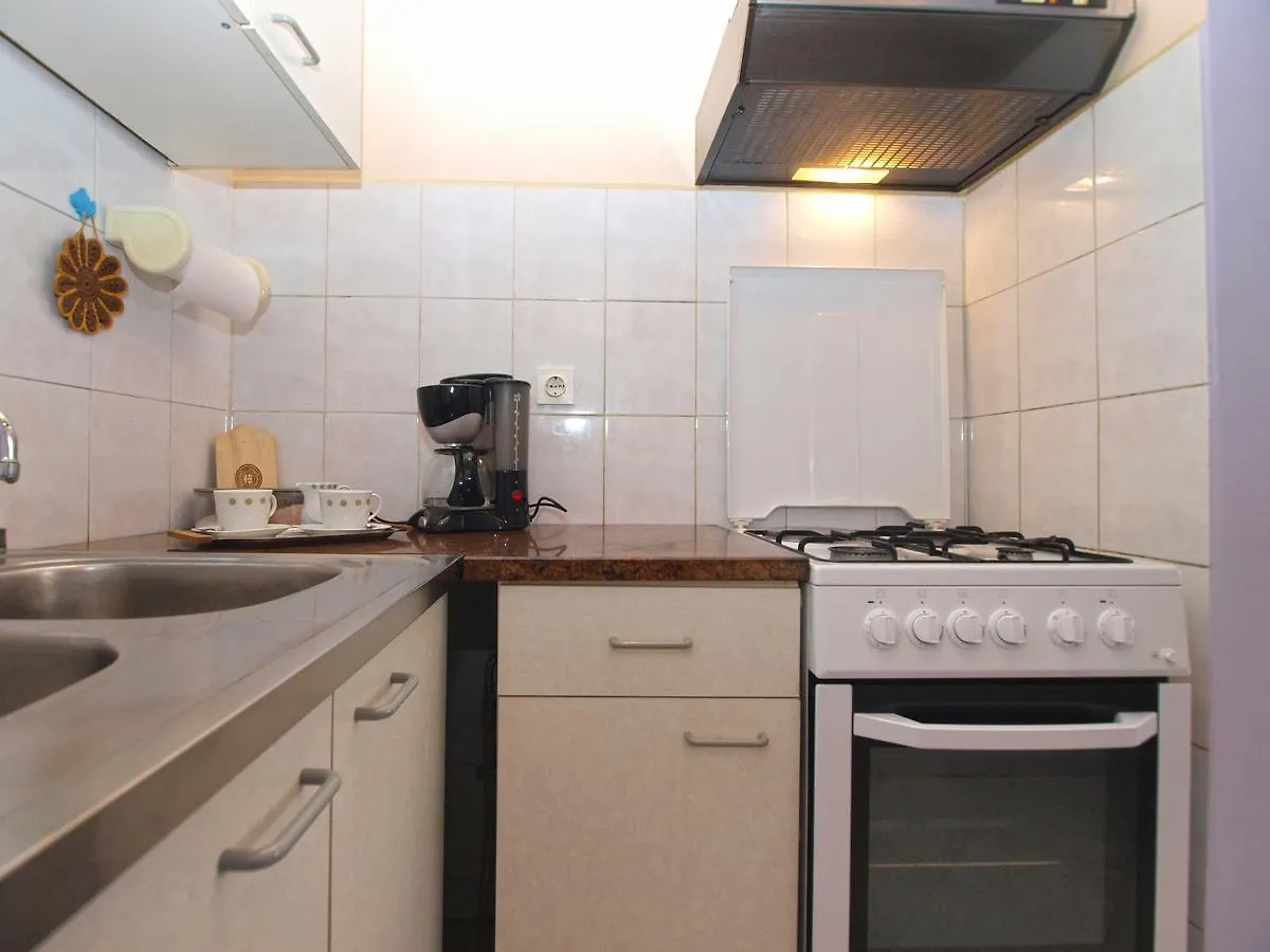 Apartment Ester 1639 Pula 0*,